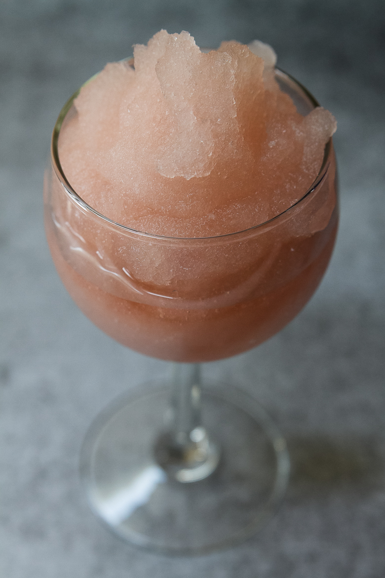 rose' snow cones, snow cones for adults, treats made with wine,  wine recipes,